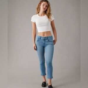 American Eagle low rise artist crop jeans size 10